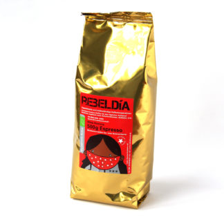 milde espressobonen geproduceerd door democratische zapatistacoöperaties